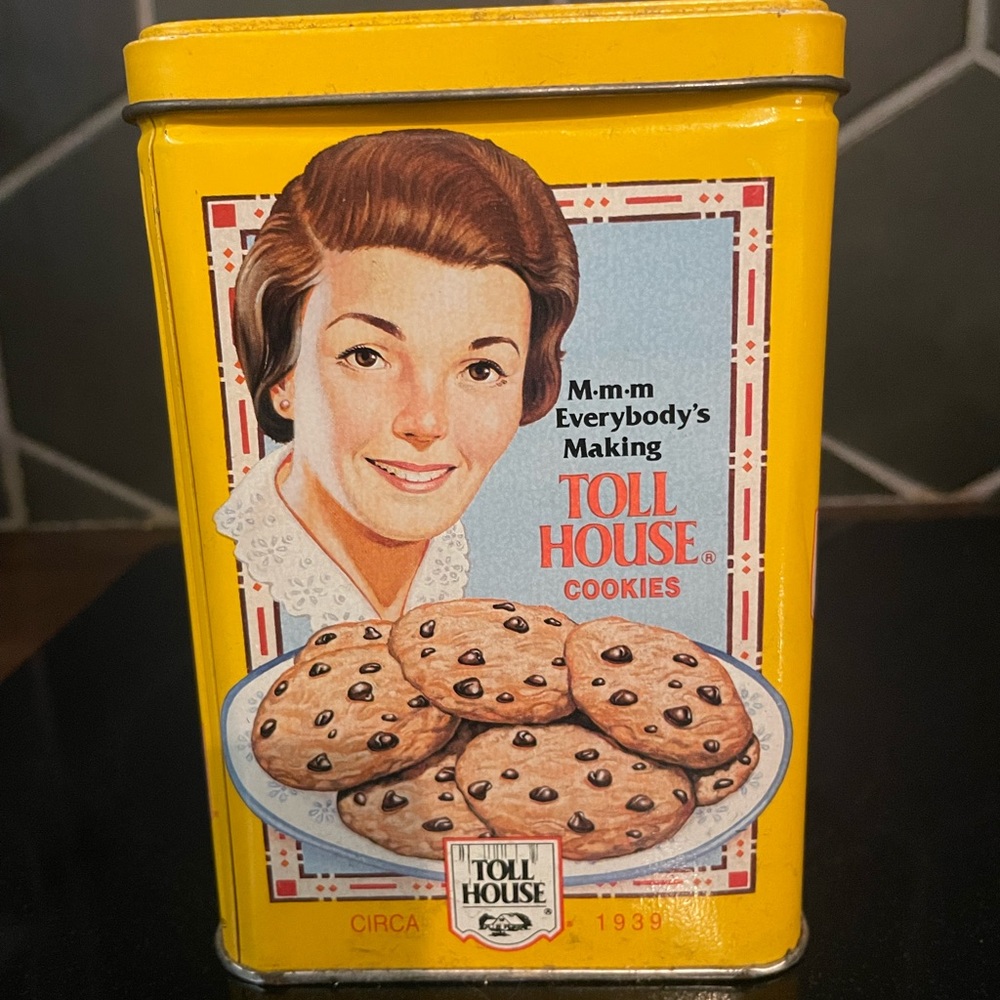 Vintage Nestle Toll House cookie Tin Can
